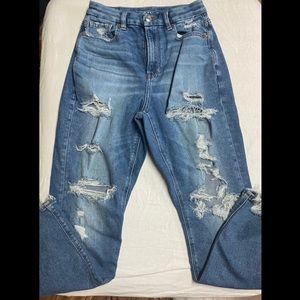 American Eagle Mom Jeans